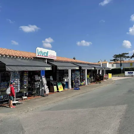 Mais. 2P. Mezzanine, Piscine, Bbq, Pres De La Mer - Fr-1-224A-388